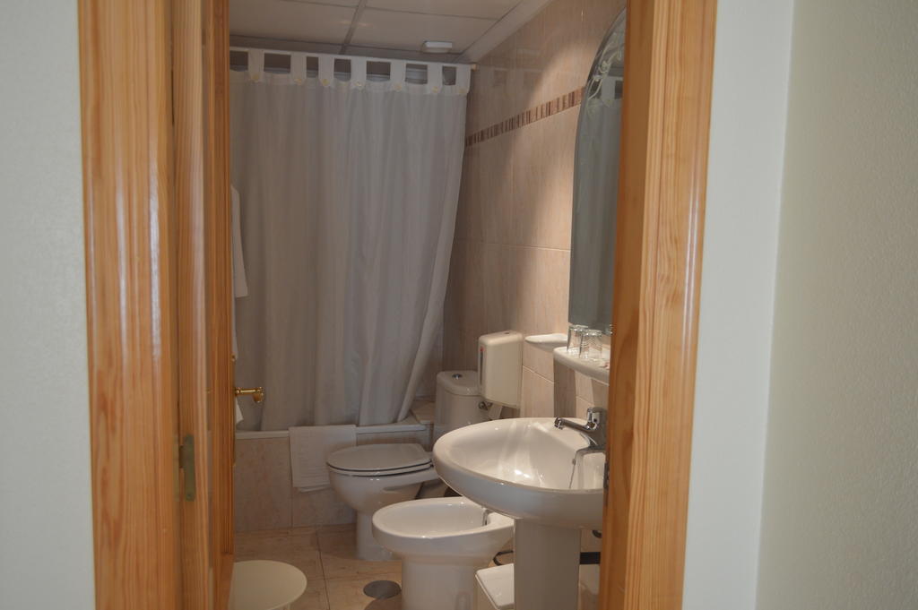 Hostal El Retiro Almoradí Szoba fotó